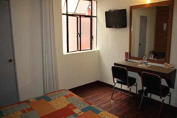 مدينة مكسيكو Hotel Ferrol الغرفة الصورة